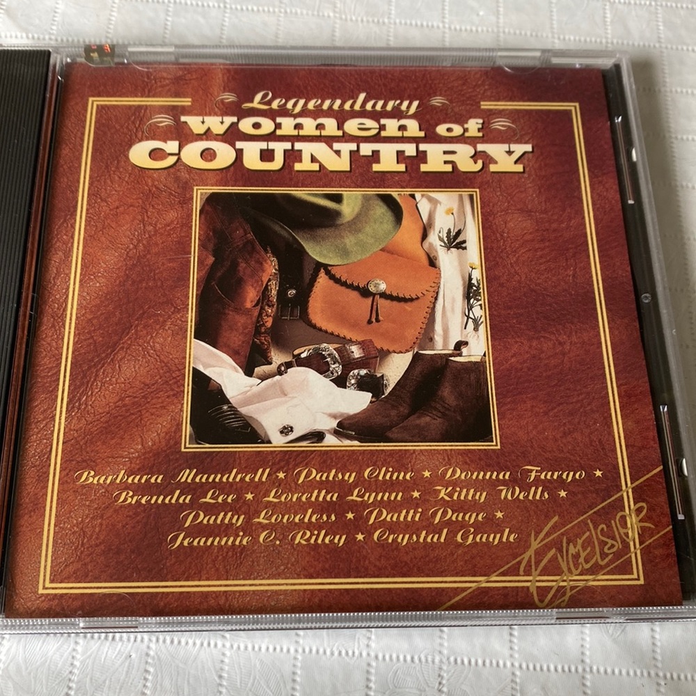 🎶PRICING🎶 Legendary Women of Country Music CD